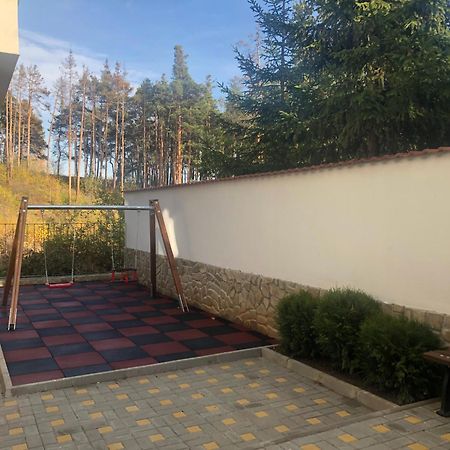 Borov Park 3 Lejlighed Velingrad Eksteriør billede
